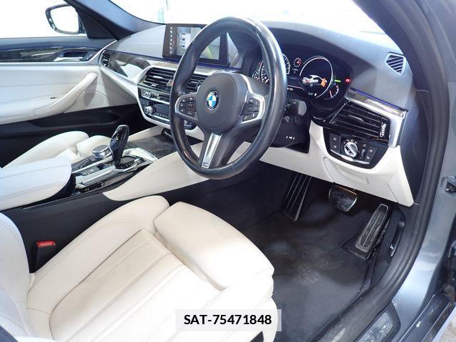 Bmw 5 SERIES 2017-05 1930986-1