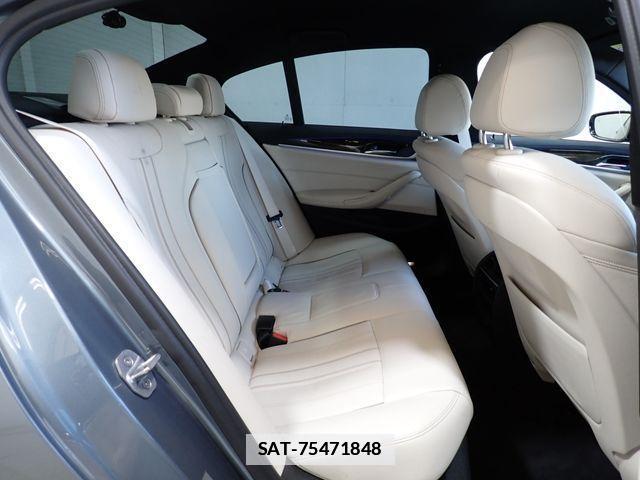 Bmw 5 SERIES 2017-05 1930986-22