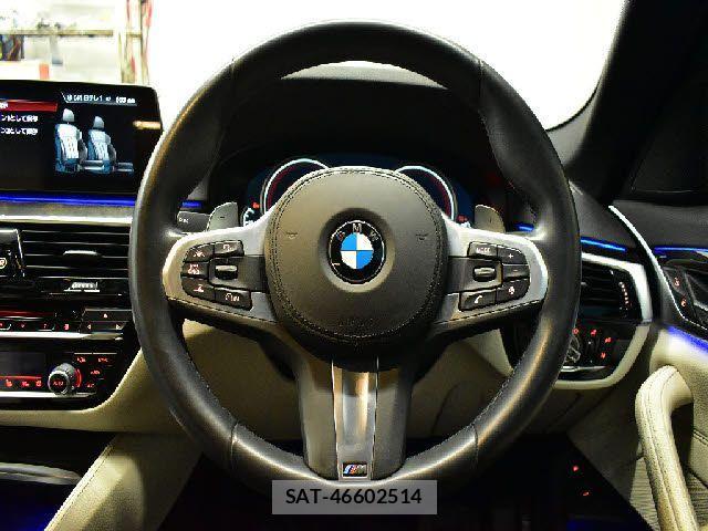 Bmw 5 SERIES 2017-06 2206893-10