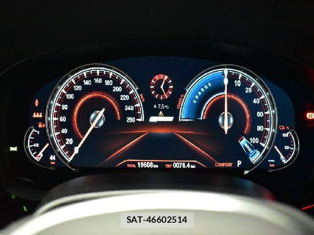 Bmw 5 SERIES 2017-06 2206893-8