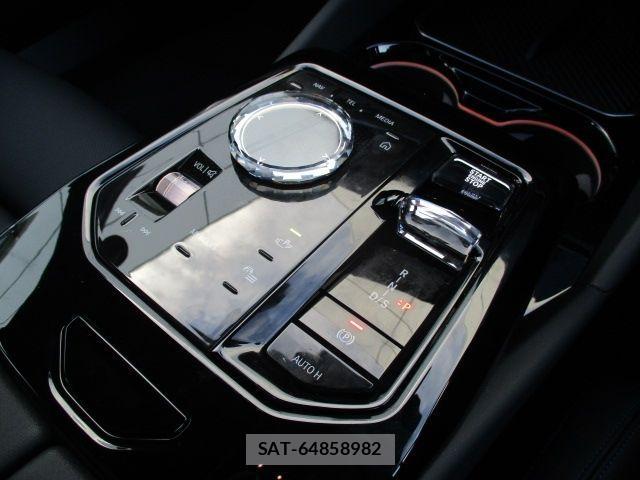 Bmw 5 SERIES 2025-04 2660718-11