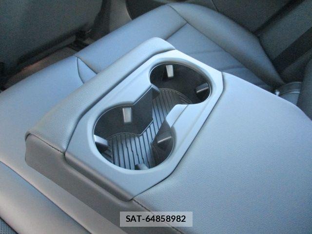 Bmw 5 SERIES 2025-04 2660718-16