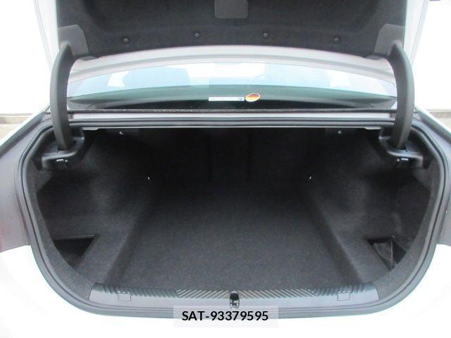 Bmw 5 SERIES 2025-04 2660727-6