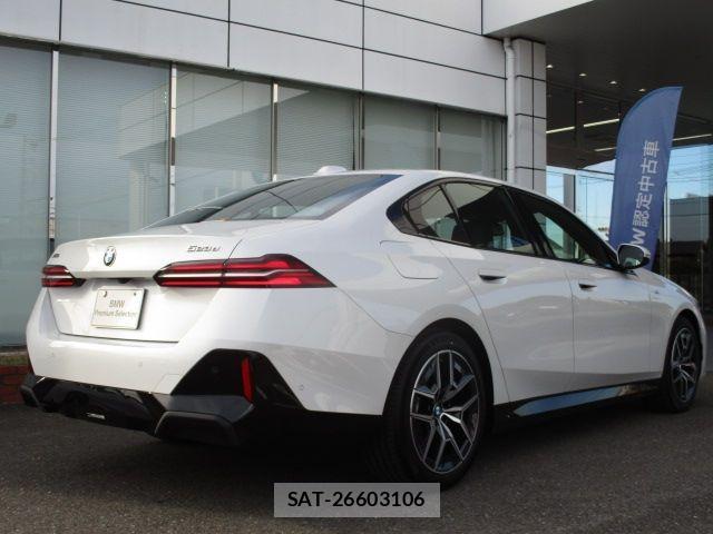 Bmw 5 SERIES 2025-04 2660707-2