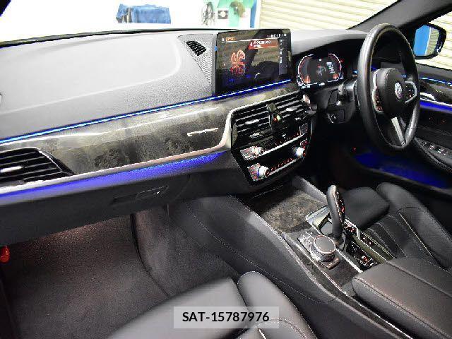 Bmw 5 SERIES 2021-07 3355796-22