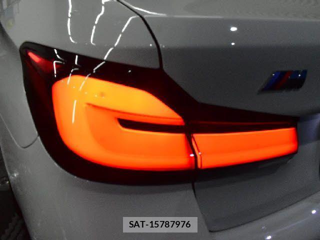 Bmw 5 SERIES 2021-07 3355796-23