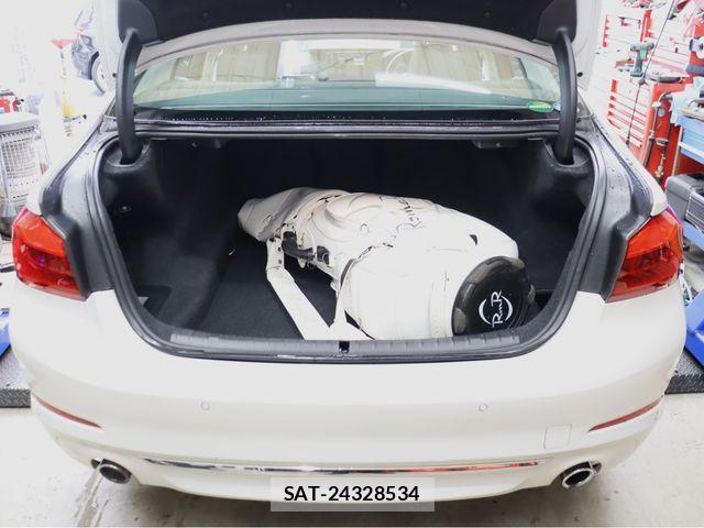 Bmw 5 SERIES 2017-01 3355802-23