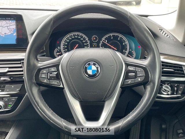 Bmw 5 SERIES 2017-04 3661533-11