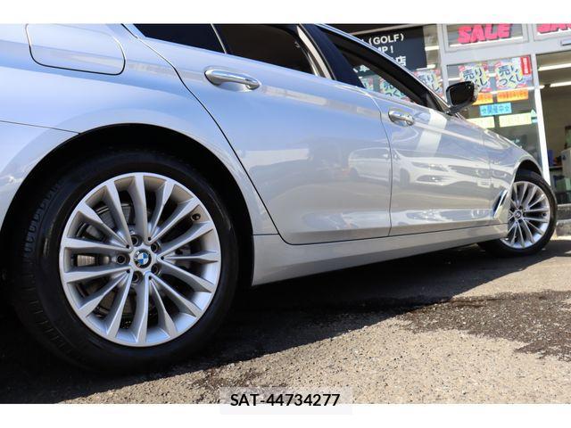Bmw 5 SERIES 2017-01 4239824-23