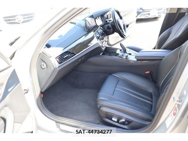 Bmw 5 SERIES 2017-01 4239824-5