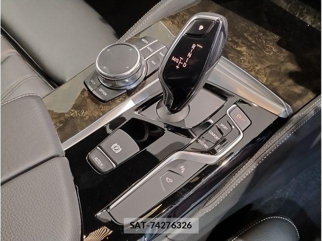 Bmw 5 SERIES 2017-09 4320803-6