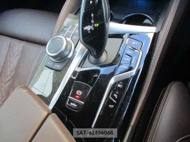 Bmw 5 SERIES 2022-06 4391694-10
