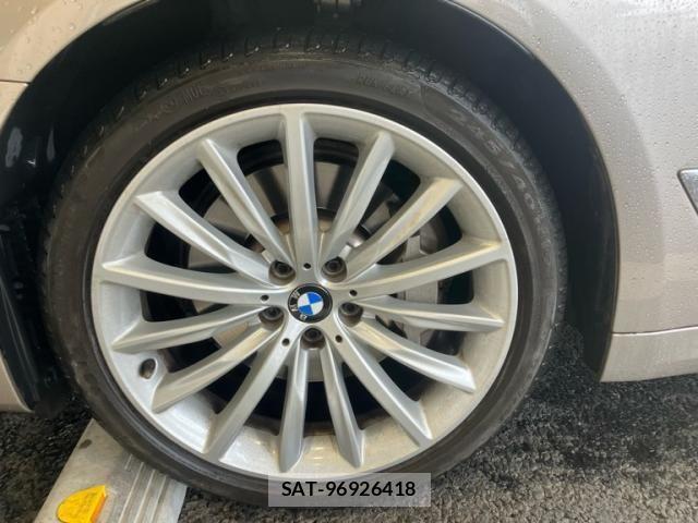 Bmw 5 SERIES 2017-07 4587734-9
