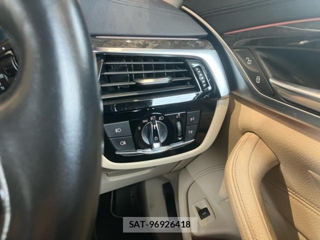 Bmw 5 SERIES 2017-07 4587734-15