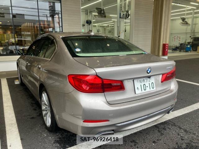 Bmw 5 SERIES 2017-07 4587734-5