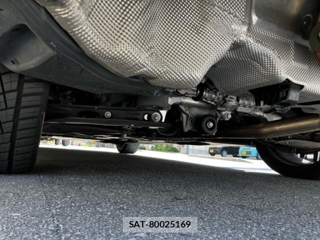 Bmw 5 SERIES 2021-10 4931351-13