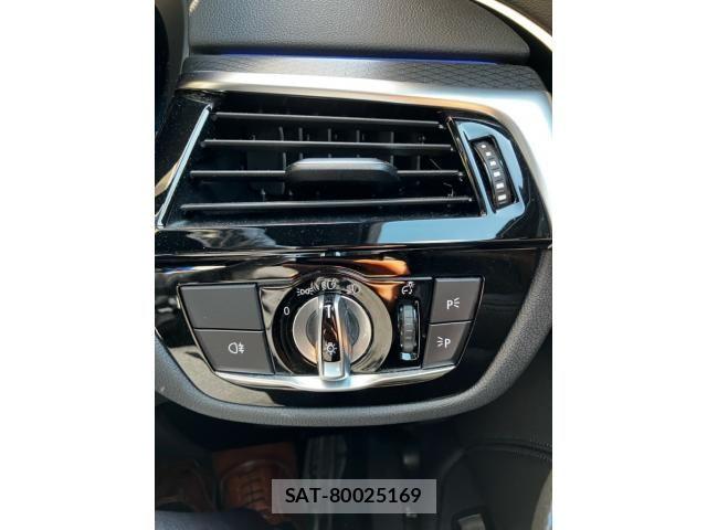 Bmw 5 SERIES 2021-10 4931351-25