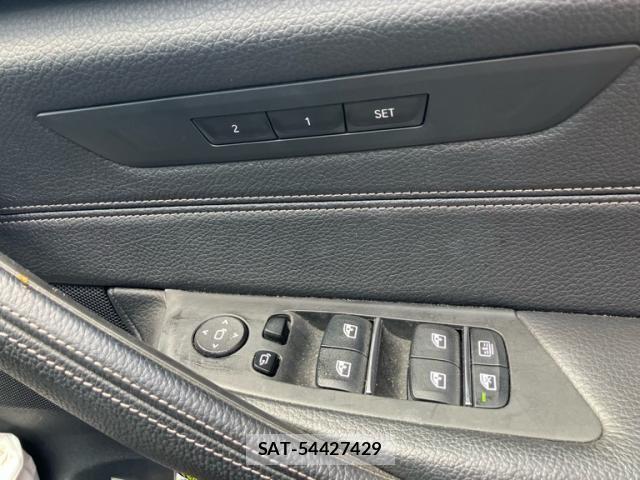 Bmw 5 SERIES 2017-08 4931383-11