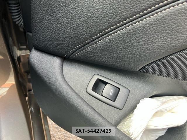 Bmw 5 SERIES 2017-08 4931383-13