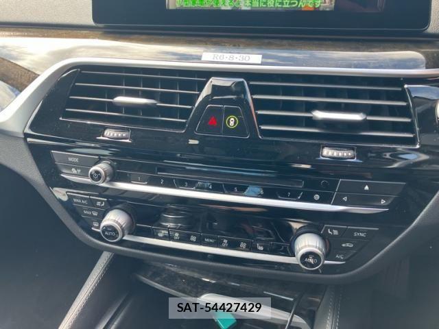 Bmw 5 SERIES 2017-08 4931383-22