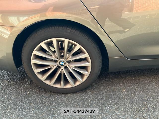 Bmw 5 SERIES 2017-08 4931383-7