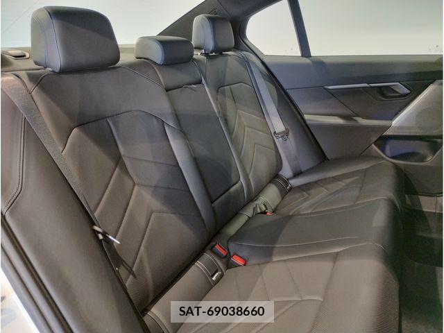 Bmw 5 SERIES 2024-11 4931335-11