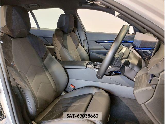 Bmw 5 SERIES 2024-11 4931335-13