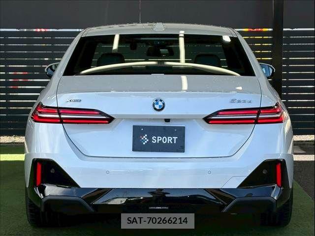 Bmw 5 SERIES 2024-11 5860620-13