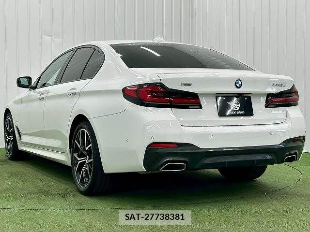 Bmw 5 SERIES 2021-02 5860623-16