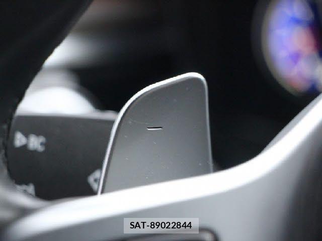 Bmw 5 SERIES 2017-10 5860628-12