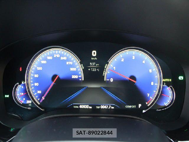 Bmw 5 SERIES 2017-10 5860628-22