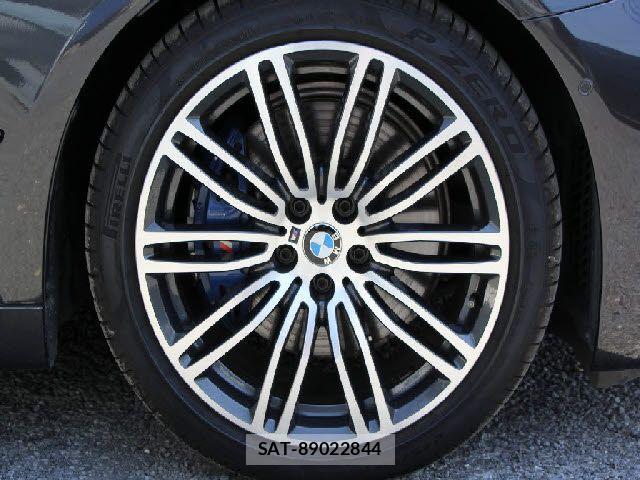 Bmw 5 SERIES 2017-10 5860628-27