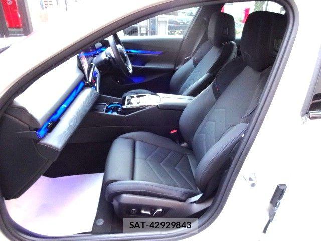 Bmw 5 SERIES 2023-12 5860621-13