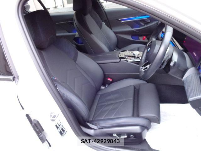 Bmw 5 SERIES 2023-12 5860621-15
