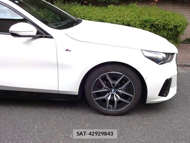 Bmw 5 SERIES 2023-12 5860621-8