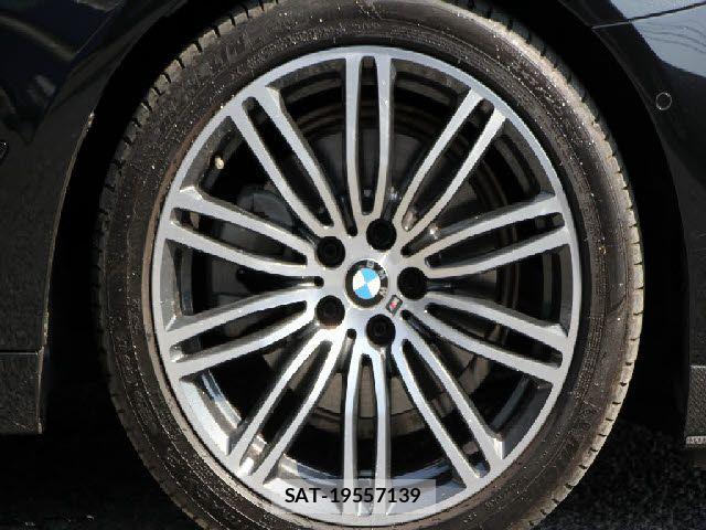 Bmw 5 SERIES 2019-09 5860626-11