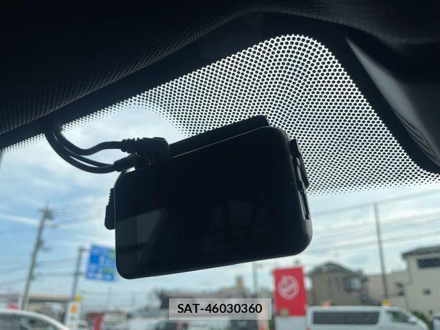 Bmw 5 SERIES 2019-03 6525634-26