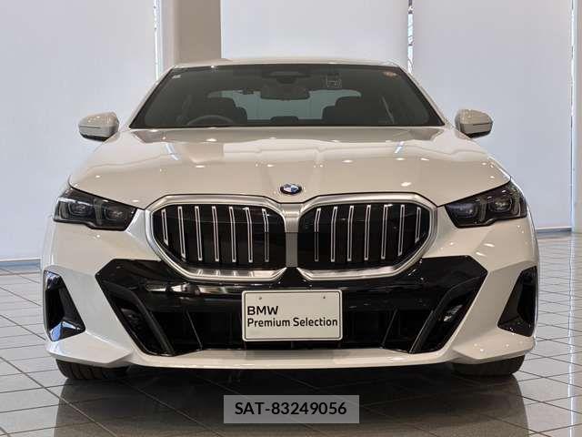 Bmw 5 SERIES 2024-03 6525624-1