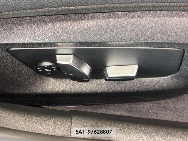 Bmw 5 SERIES 2017-05 6525633-11