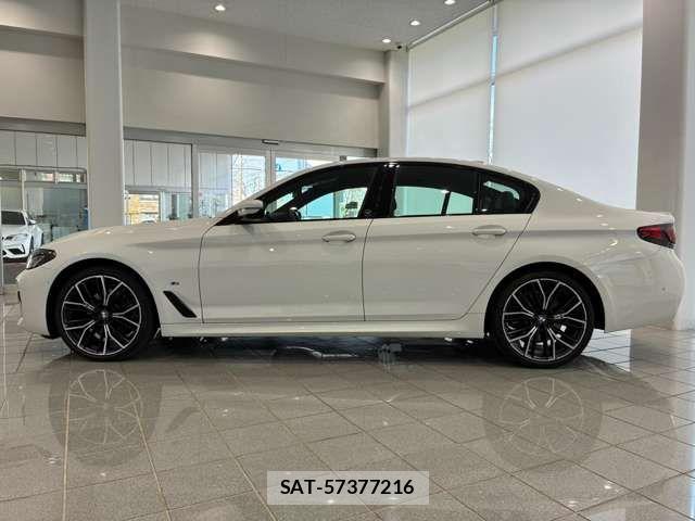 Bmw 5 SERIES 2021-07 6525629-3