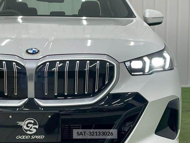 Bmw 5 SERIES 2024-03 6544341-17