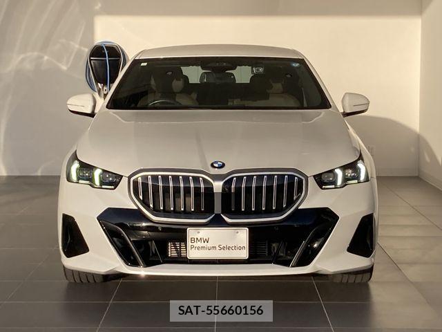 Bmw 5 SERIES 2024-02 6813990-1