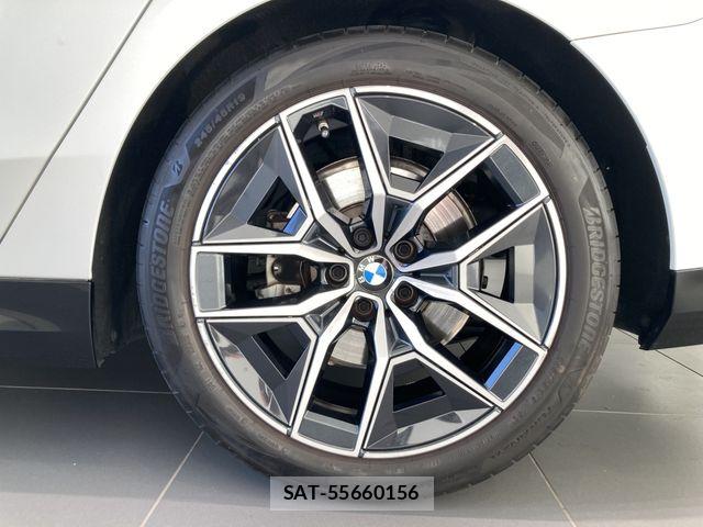 Bmw 5 SERIES 2024-02 6813990-7