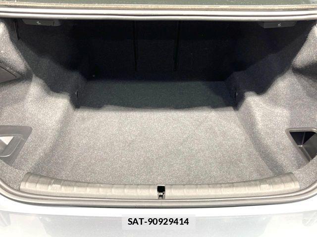 Bmw 5 SERIES 2017-05 6813989-10