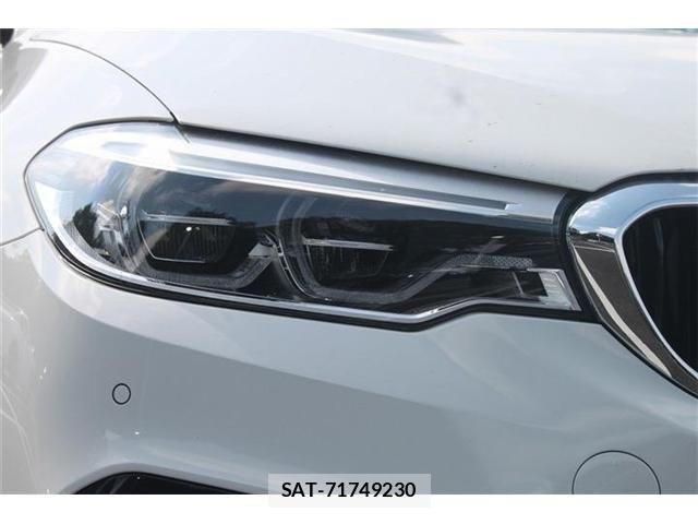 Bmw 5 SERIES 2018-06 6902682-9