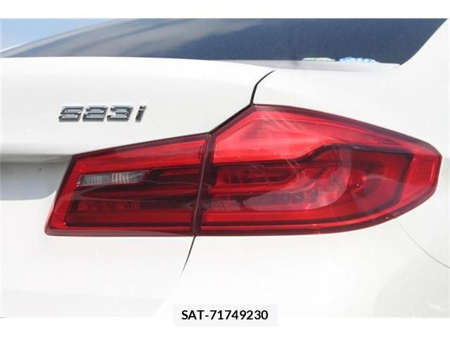 Bmw 5 SERIES 2018-06 6902682-17