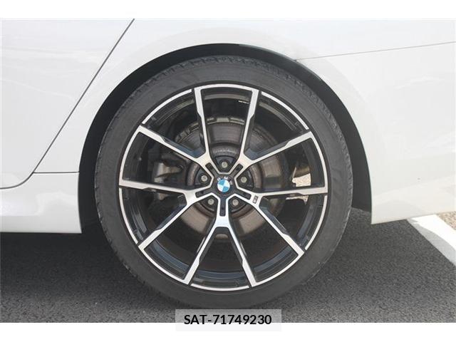 Bmw 5 SERIES 2018-06 6902682-24