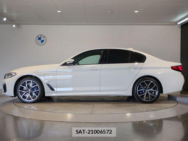 Bmw 5 SERIES 2021-03 6902673-7