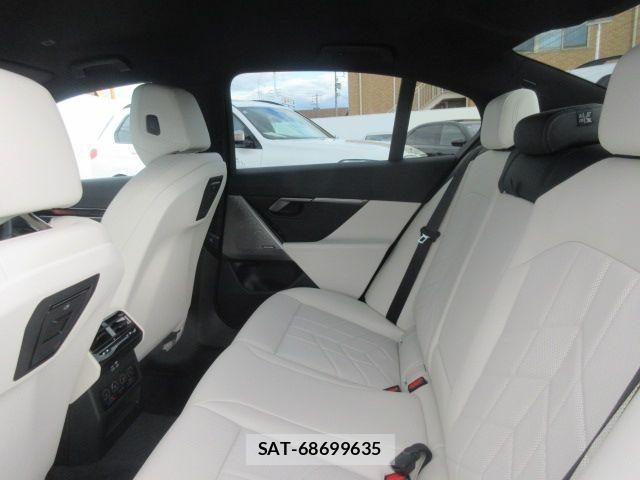 Bmw 5 SERIES 2025-09 7057659-10