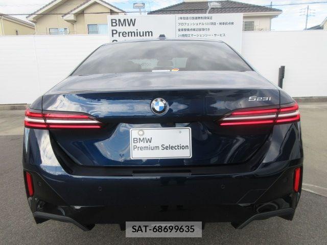 Bmw 5 SERIES 2025-09 7057659-3